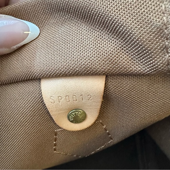 Authentic LV Speedy 👜 - Picture 8 of 9
